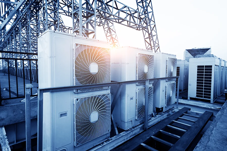 Commercial air con units on top of a brisbane rooftop air conditioning brisbane commercial air conditioners on rooftop